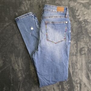 Judy Blue Multicolor Embroidery Pocket High Waist Skinny Jeans JB88286